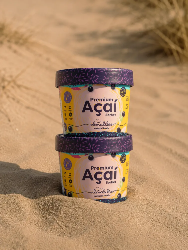 Fotografía de producto de açaí en contexto